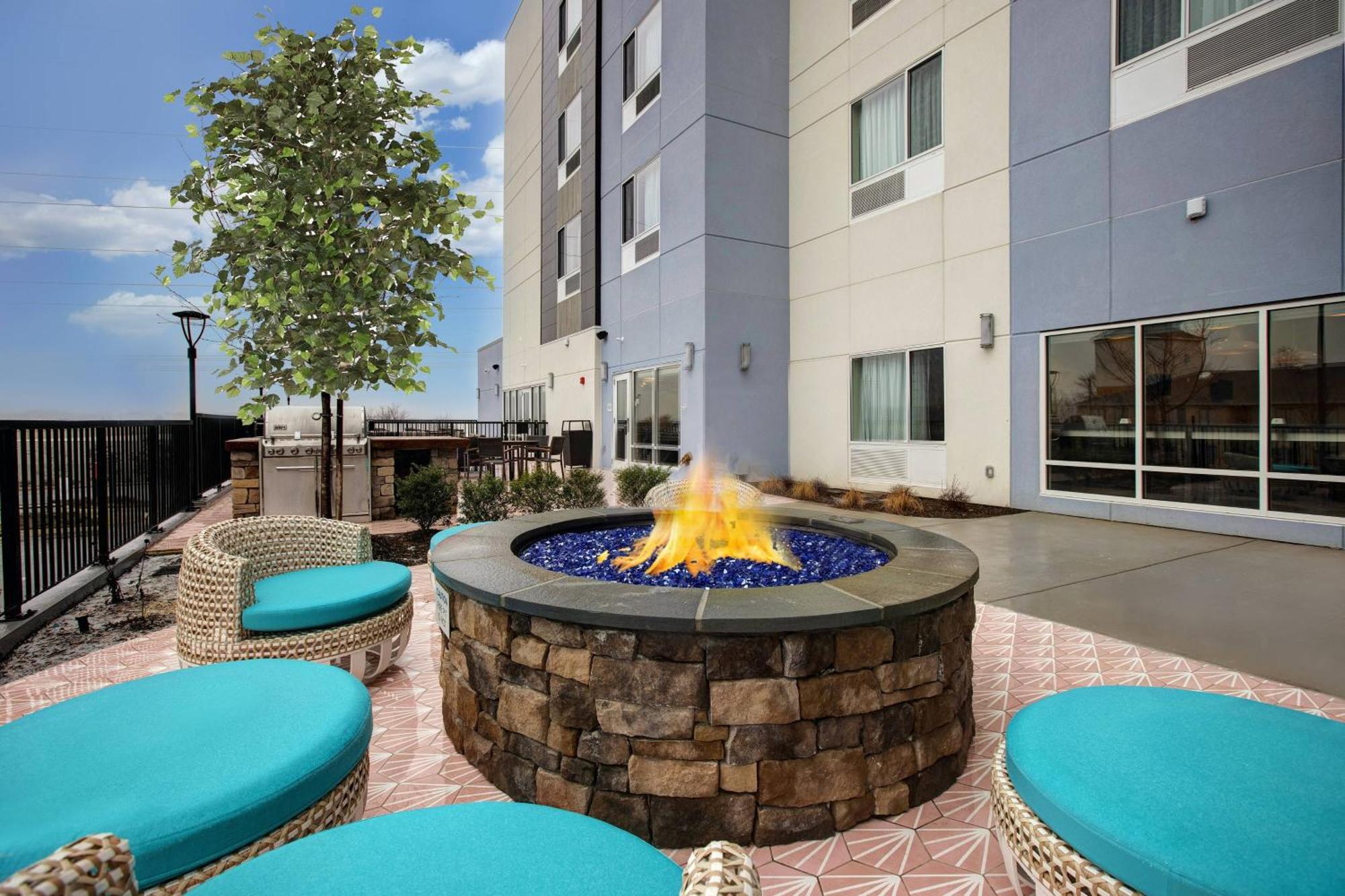 Towneplace Suites By Marriott Potomac Mills Woodbridge Exterior foto